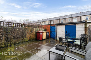 Photo 16- click for photo gallery